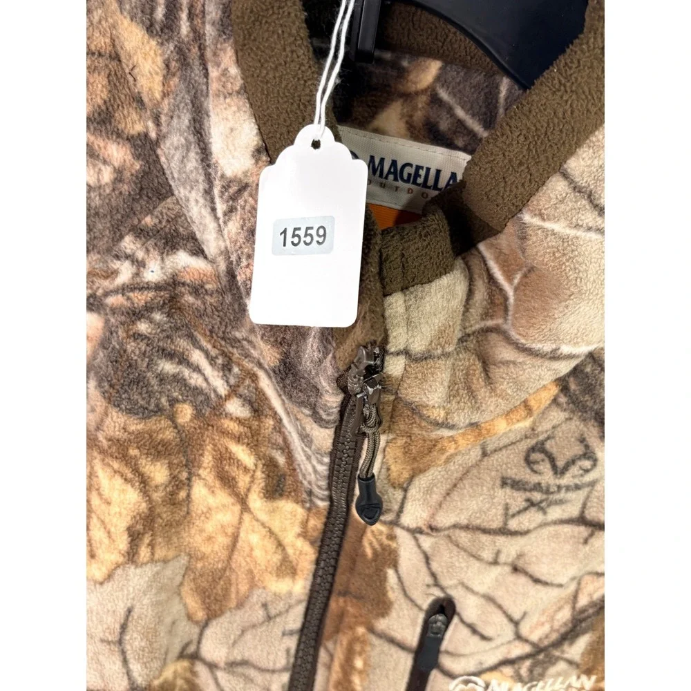 Magellan Outdoors Mens Realtree Xtra Camo Full Zip Fleece Jacket Brown Large‎